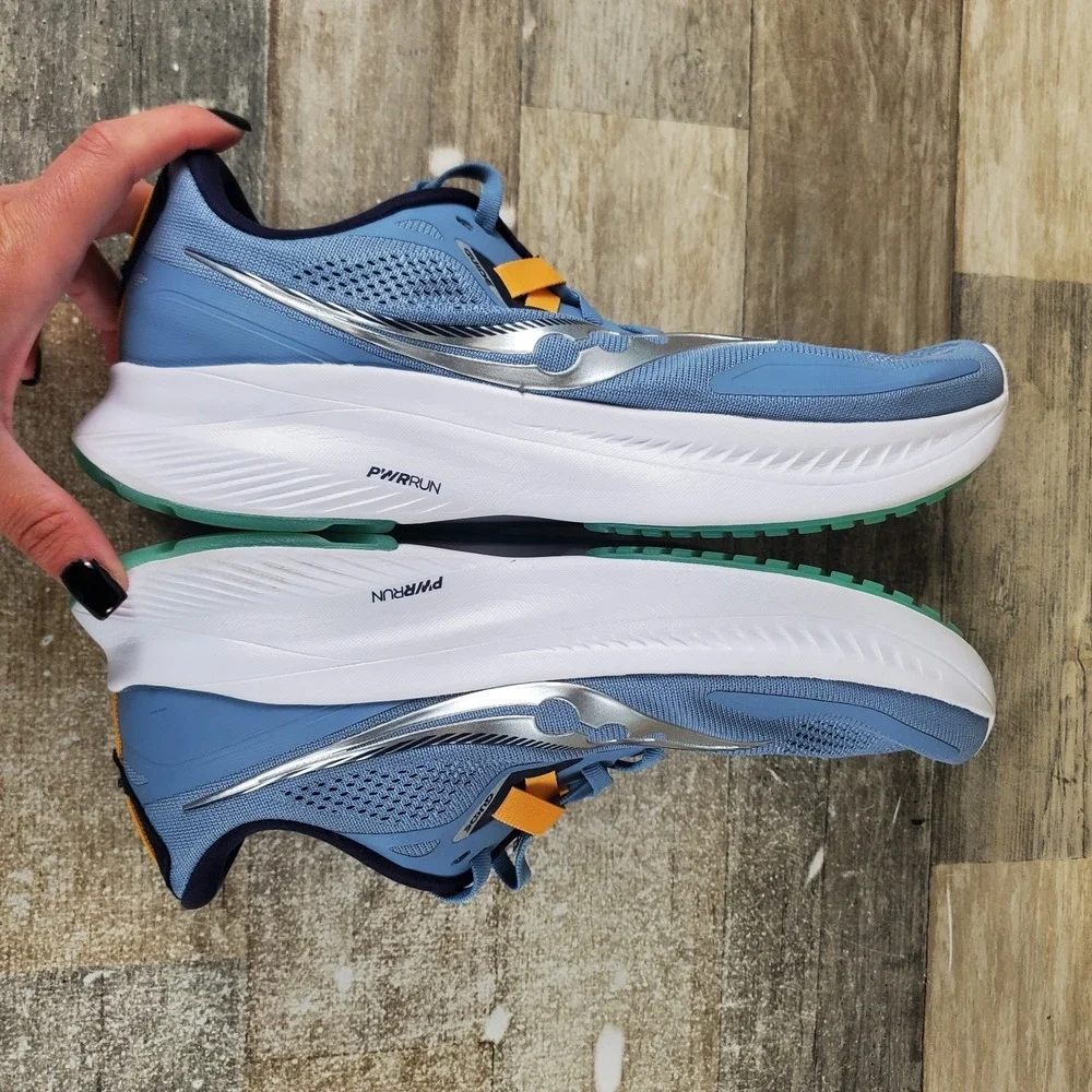 Saucony Guide 15 Womens Shoe Sz 10 Running Sky Blue Mesh Lace Up Low Top Sneaker